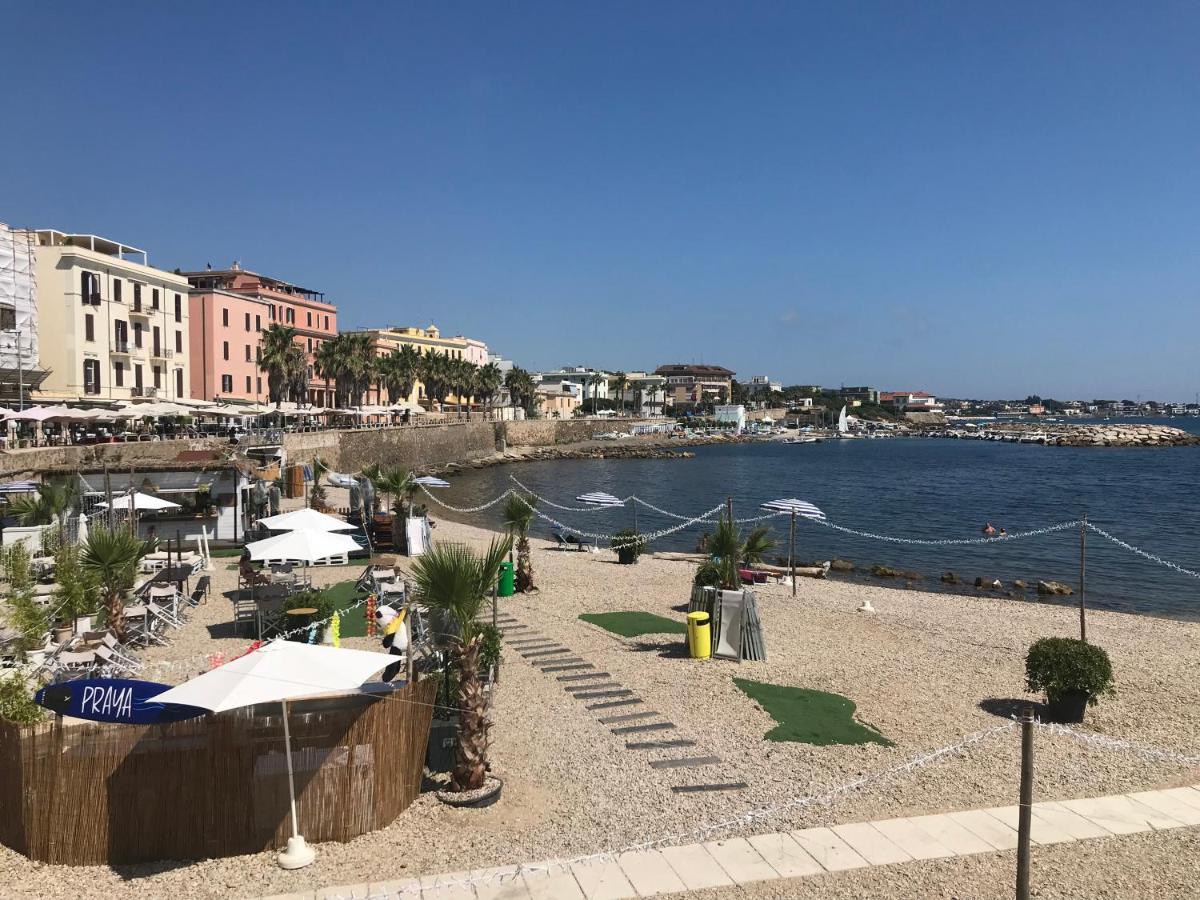 Апартаменты Casa Vacanza Tindara Чивитавеккья Экстерьер фото